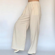 Load image into Gallery viewer, Corduroy Wide-leg Pants