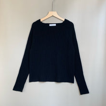 Load image into Gallery viewer, Wool Blend Sweater