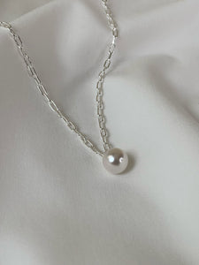 JENNY Pearl Chain Necklace