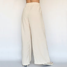 Load image into Gallery viewer, Corduroy Wide-leg Pants