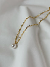 Load image into Gallery viewer, JENNY Pearl Chain Necklace