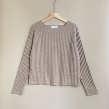 Load image into Gallery viewer, Wool Blend Sweater