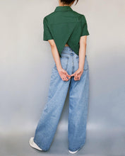 Load image into Gallery viewer, Cropped Shirt with Back Slit