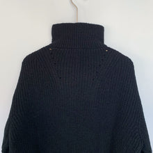 Load image into Gallery viewer, Turtleneck Half Zip-up Sweater