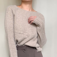 Load image into Gallery viewer, Wool Blend Sweater