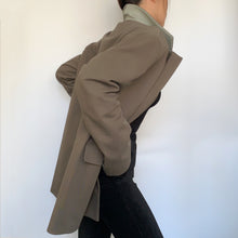 Load image into Gallery viewer, Oversized Boyfriend Blazer