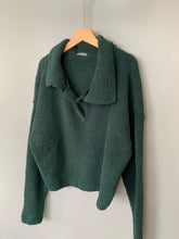 Load image into Gallery viewer, Knitted Sweater with Collar