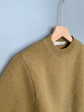 Load image into Gallery viewer, Cropped Knitwear