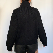 Load image into Gallery viewer, Turtleneck Half Zip-up Sweater